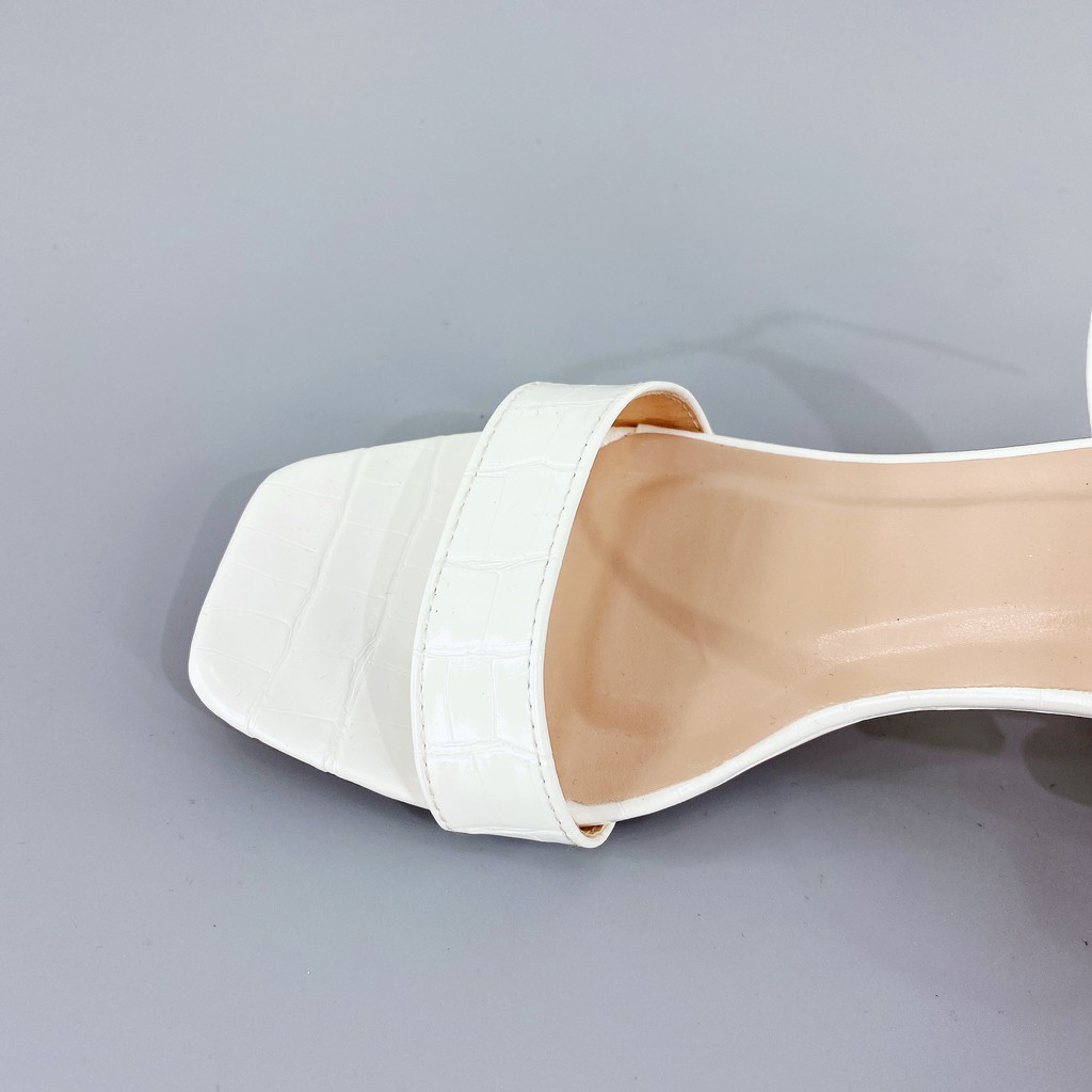 Sandal cao gót nữ GÓT XINH GD22 màu đen quai ngang đế vuông cao 5cm