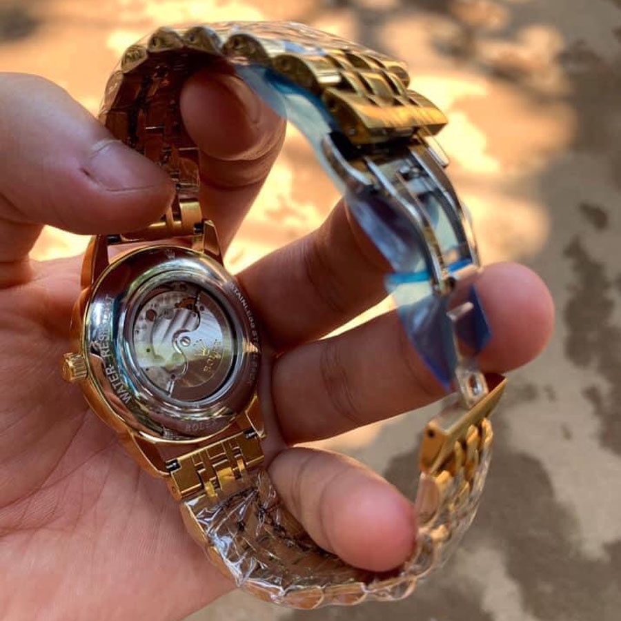 Đồng hồ Nam Rolex trăng sao cơ automatic mặt đen vỏ vàng gold dây da - dây kim loại size 40mm
