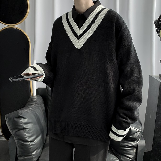 Áo len unisex cổ V mix sọc 2 màu đen - trắng