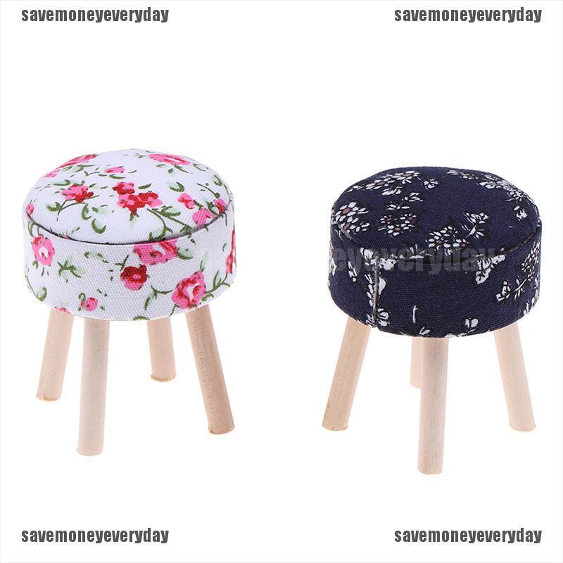 Ghế Gỗ Mini Tỉ Lệ 1 / 12 Trang Trí Nhà Búp Bê