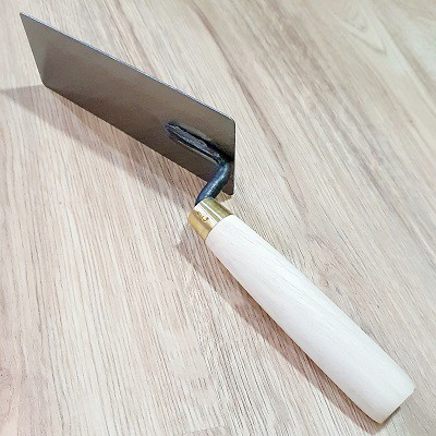 Bay Xây Tô Hình Thang Cân 72x164x84mm (vòng inox)