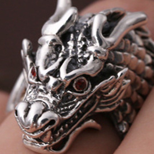 Nhẫn đầu Rồng bạc Thái