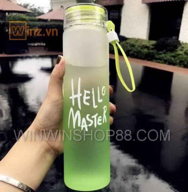 Bình đựng nước thuỷ tinh hello master