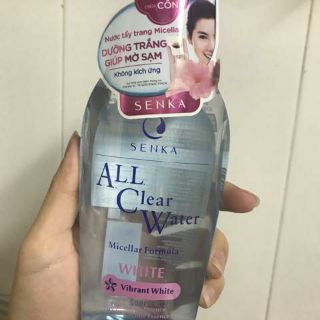NƯỚC TẨY TRANG SENKA