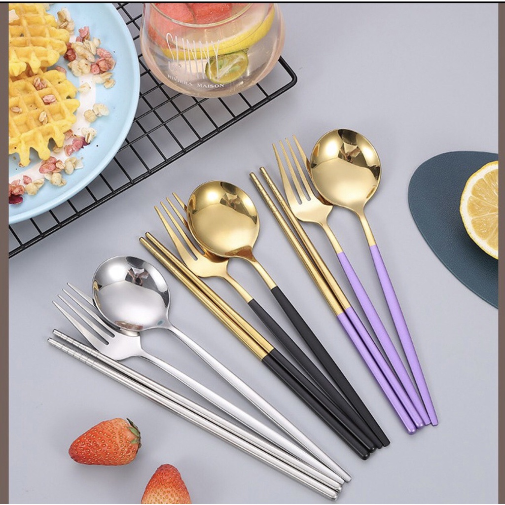 Bộ Thìa Đũa Dĩa inox 304 Mạ Vàng Cao Cấp – Tăng Kèm Hộp Đựng Sang Trọng