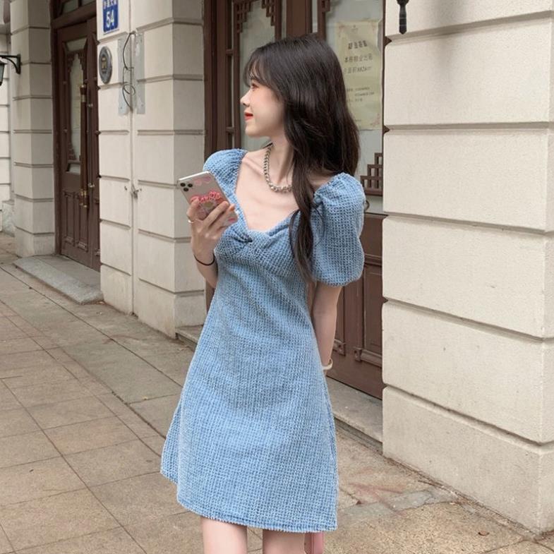 NEW ARRIVALS Freeship- Váy chữ a dáng ngắn xinh cổ vuông