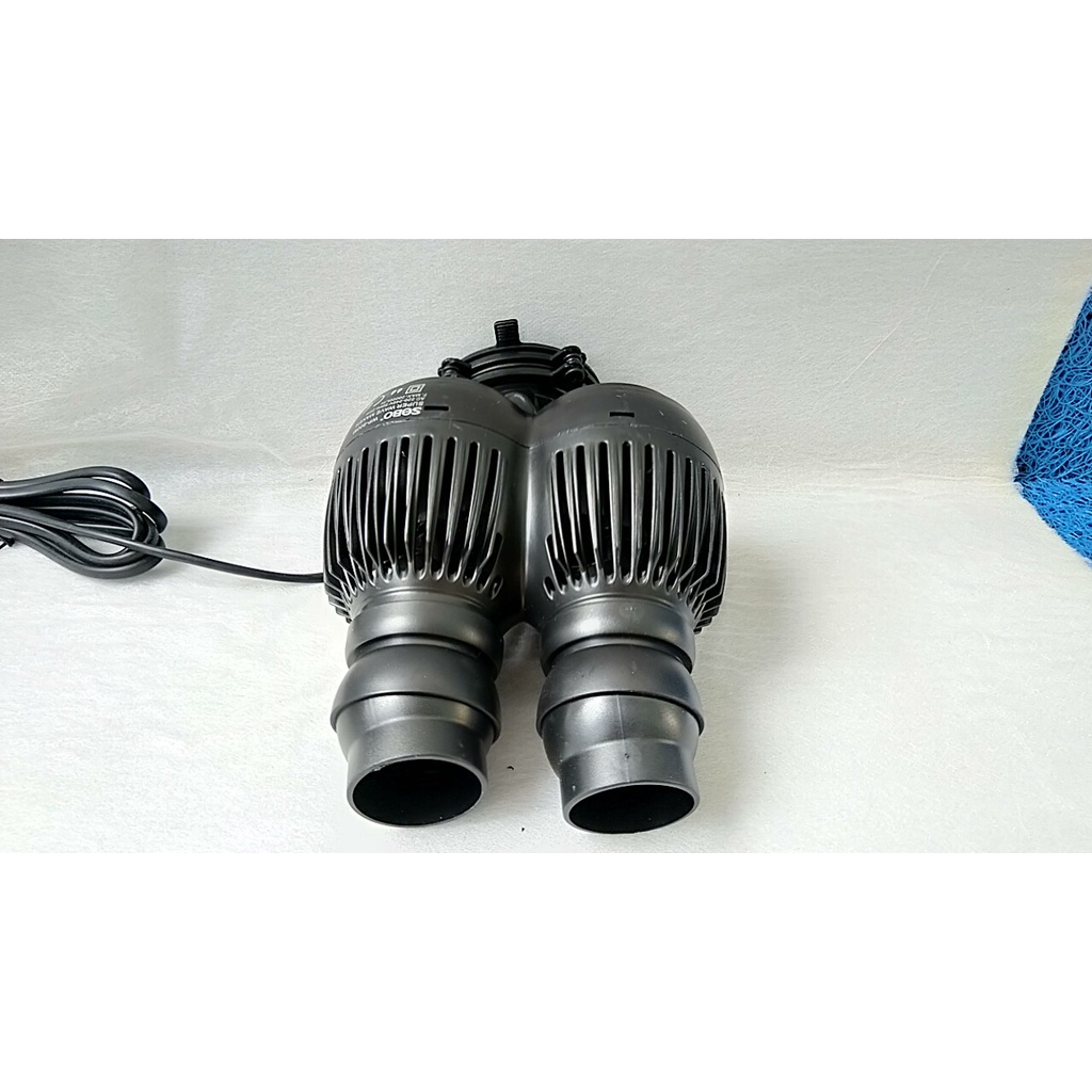 Máy tạo luồng SOBO dùng cho hồ cá.