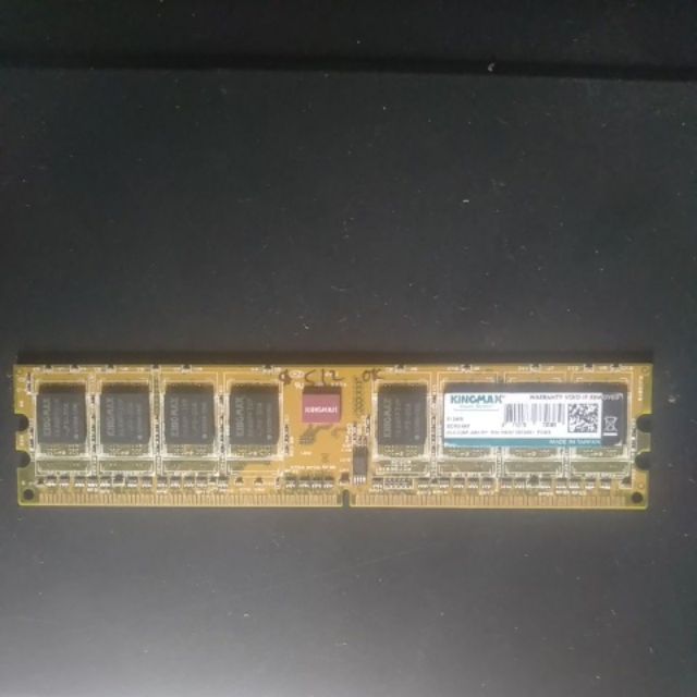 Ram máy tính bàn Kingmax DDR2 1GB buss 667,800 (hãng ngẫu nhiên)