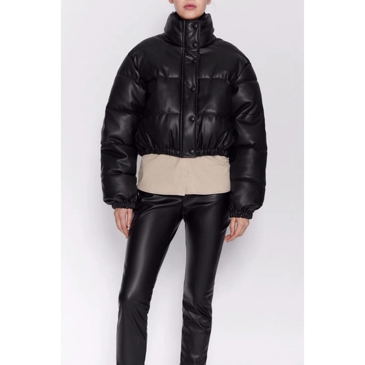 Áo khoác phao croptop