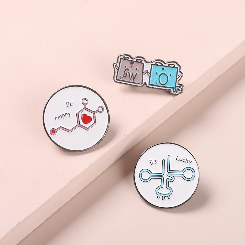 Ghim cài áo QIHE JEWELRY họa tiết đơn giản ngộ nghĩnh