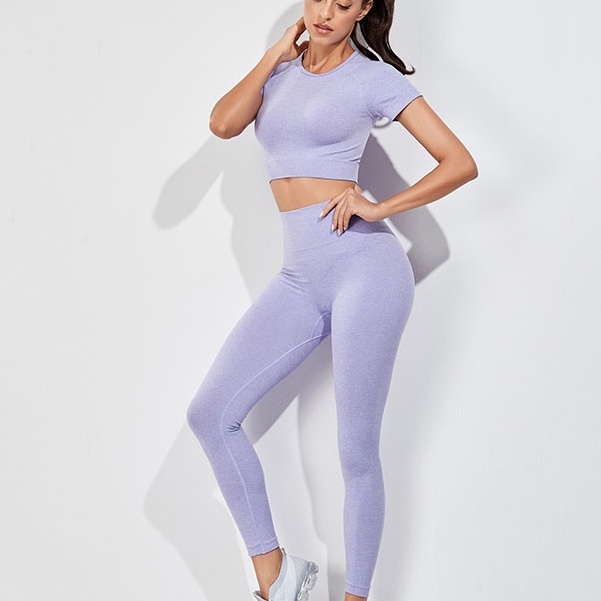 Bộ quần áo thể thao lưng cao thời trang dành cho nữ | BigBuy360 - bigbuy360.vn