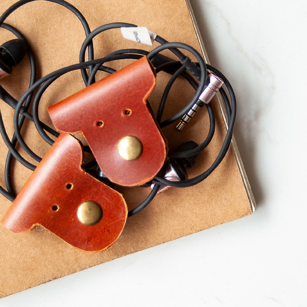 [SALES SỐC] Kẹp Tai Nghe Hình Cún Dễ Thương - Da Thật, Nút Bấm Xi Đồng Xịn - Mua 4 tặng 1 | BigBuy360 - bigbuy360.vn