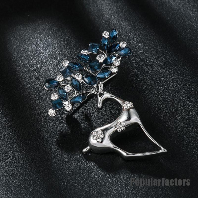 1 Ghim Cài Áo Hình Tuần Lộc Giáng Sinh Đính Đá