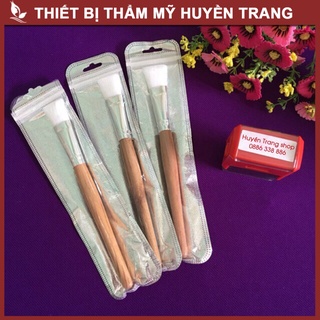 Cọ Quét Mặt Nạ Cán Gỗ Cao Cấp - Thẩm Mỹ Huyền Trang