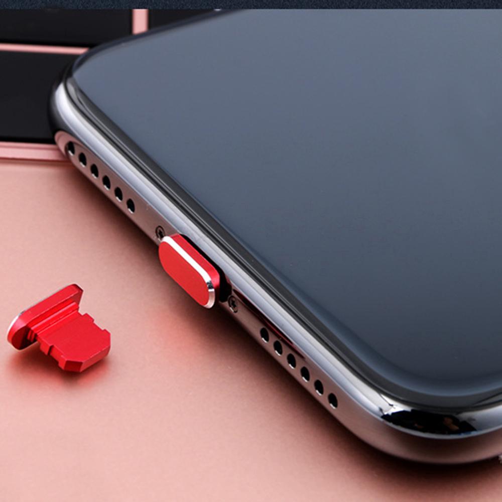 Nút bịt chống bụi cho cổng Lightning của các sản phẩm Apple