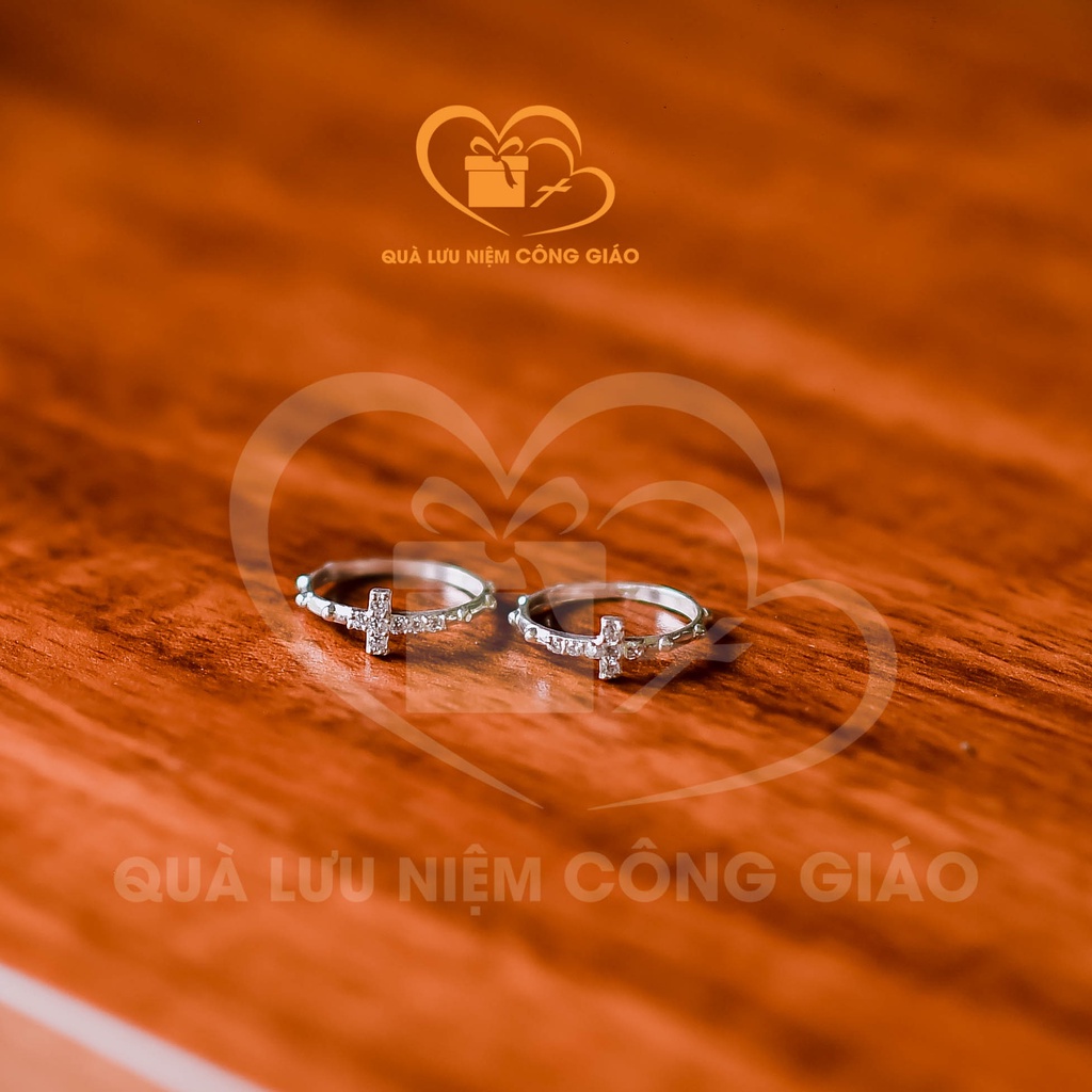 Nhẫn nữ hình thánh giá chất liệu bạc Quà Lưu Niệm Công Giáo mua từ 2sp được giá sỉ