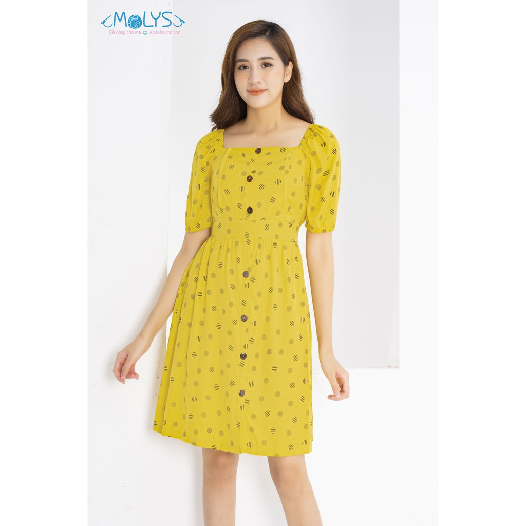 Váy bầu và sau sinh cho con bú MOMCENTER M2222 đũi lụa chấm bi cổ vuông