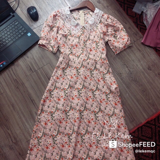 Váy hoa cổ ren (hàng thiết kế)
