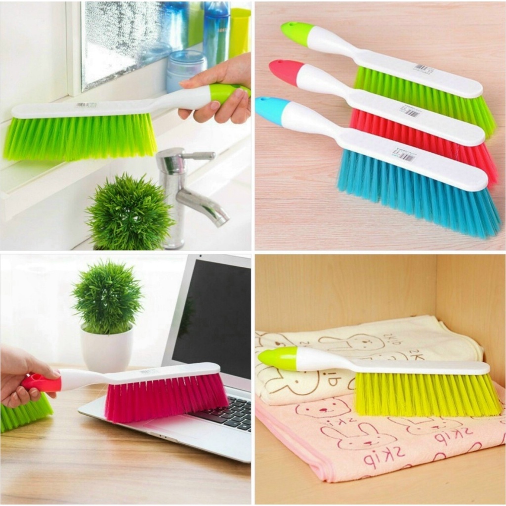 Chổi Nhựa Quét Bụi Đồ Vật Bàn Ghế Sô Fa Cán Trắng Có Lỗ Treo