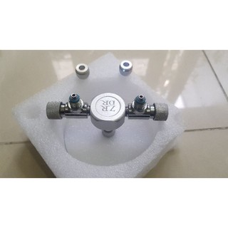 Van chia Co2