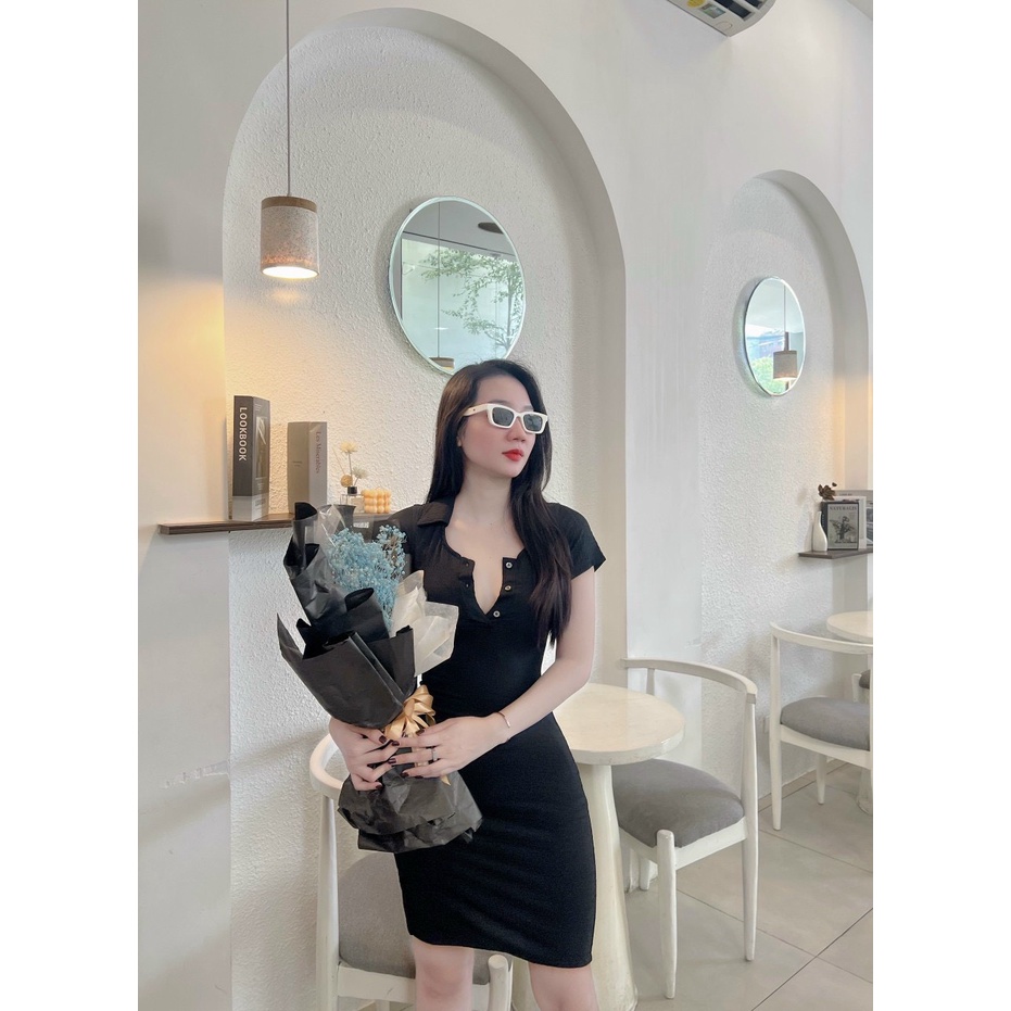 Đầm xốp tv cổ bẻ cài nút ôm body xẻ tà sexy , chất thun xốp dày dặn