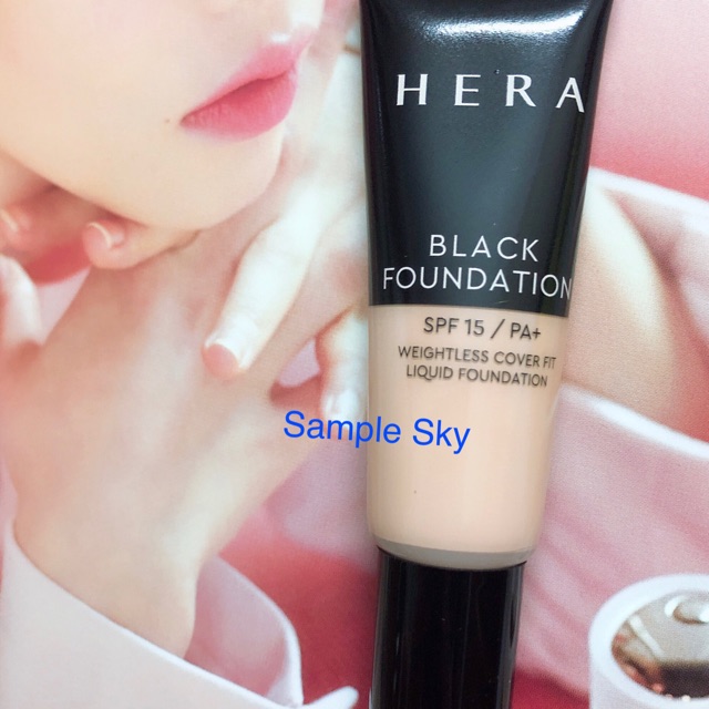Kem nền Hera Black Foundation 10ml