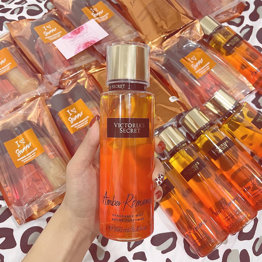 Xịt Thơm Body Mist Victoria’s Secret - AMBER ROMANCE 250ml