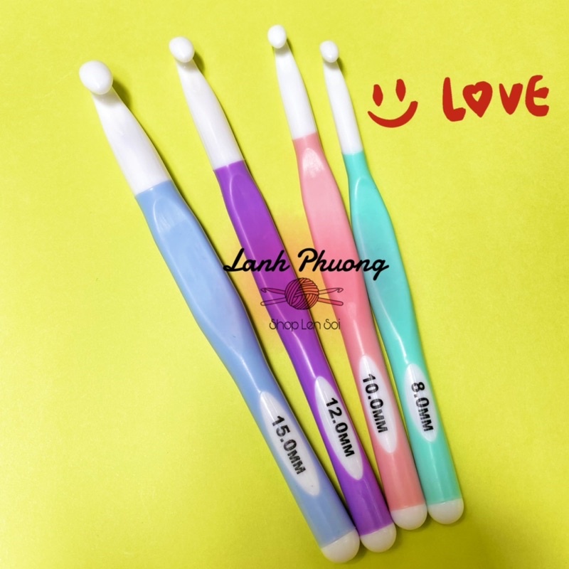 Kim Móc Candy Grand Size Đại, Dùng Móc Len Sợi Lớn, Cán Mềm Silicon Êm Tay