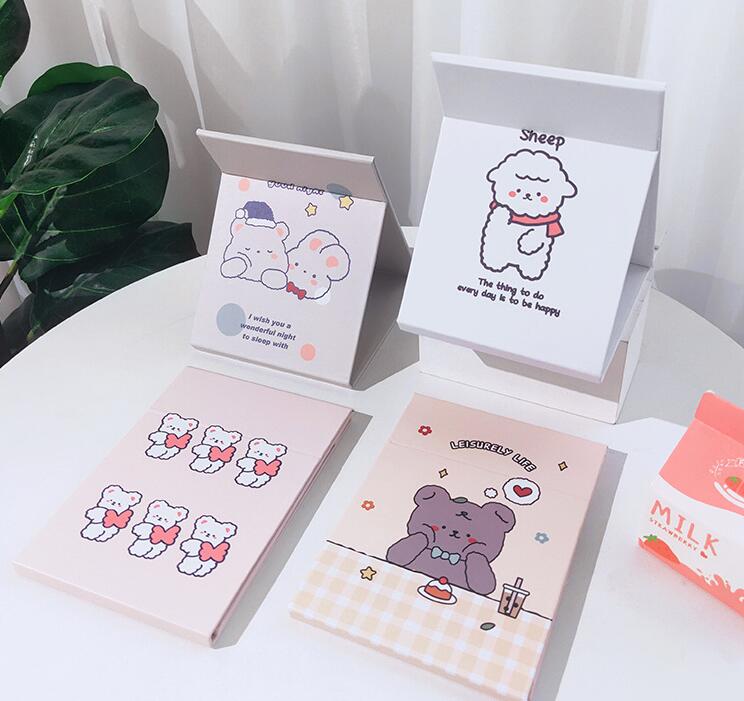 Gương trang điểm gấp gọn bỏ túi kiểu dáng dễ thương
