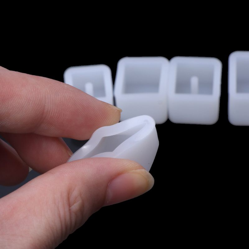 Sa set 20 Khuôn Silicone Làm Hạt Nhựa Resin Hình Tròn Có Lỗ Tiện Dụng