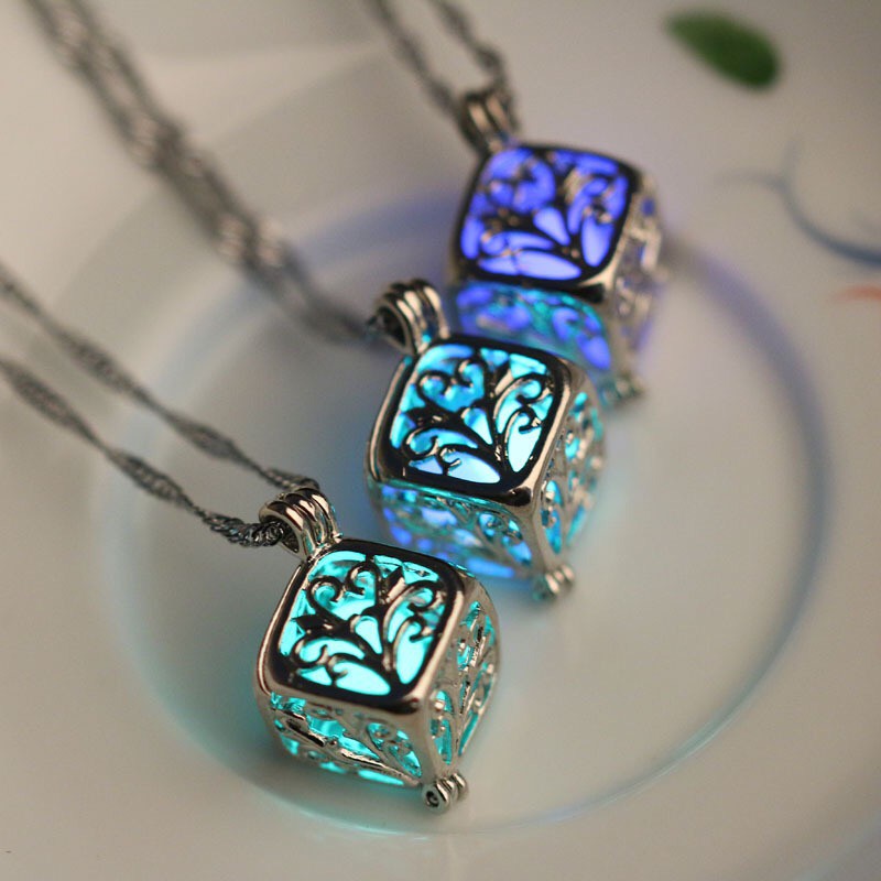 Glow In Dark Locket Hollow Glowing Stone Vòng cổ sáng mặt dây chuyền