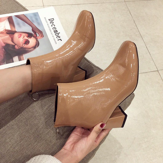 Bốt nữ da bóng quốc dân cổ lỡ khoá sau gót vuông hot đình đám | BigBuy360 - bigbuy360.vn