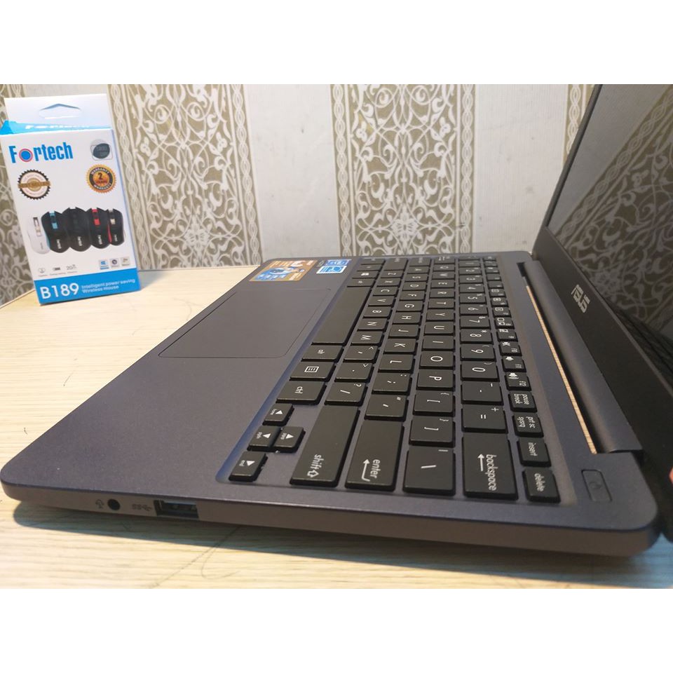 Laptop Mini Asus E203MA-Bảo hành hãng 6/2020 | BigBuy360 - bigbuy360.vn