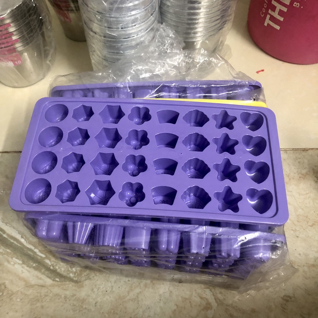 Vĩ đá 32 vien nhiều hình - vỹ làm thạch, rau cau màu ngẫu nhiên 23cmx11.5cm