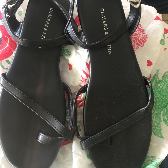 Sandal quai đen