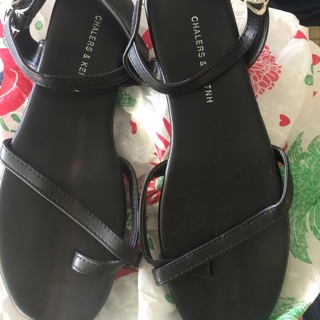 Sandal quai đen