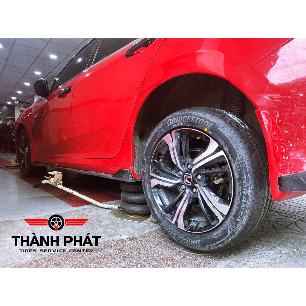 Vỏ xe Bridgestone Turanza T005 225/50R17 dành cho Honda Civic
