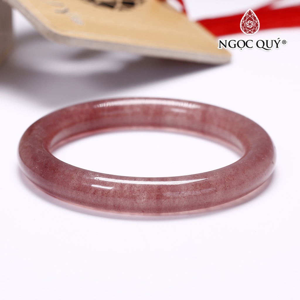 Vòng thạch anh dâu strawberry quartz liền khối - Ngọc Quý