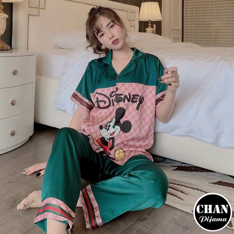 Bộ pijama cao cấp họa tiết chuột Micky hàng thiết kế siêu xinh, vải lụa satin mặc cực mát, dáng áo cộc quần dài - CH036