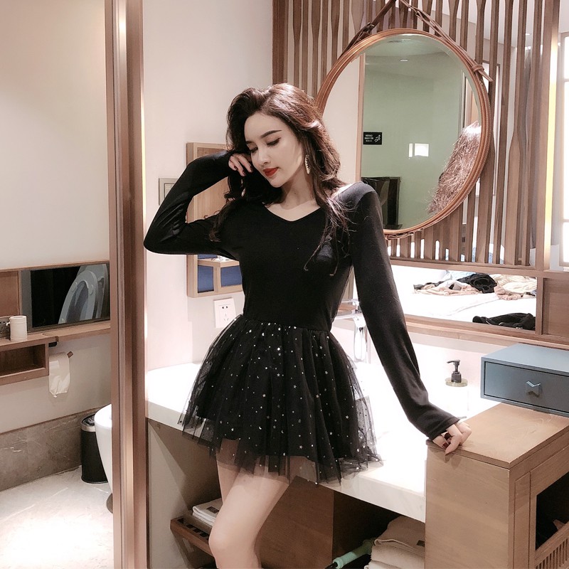 Đầm nữ tay dài cổ tròn hở lưng váy xòe đen lấp lánh bling bling ulzzang