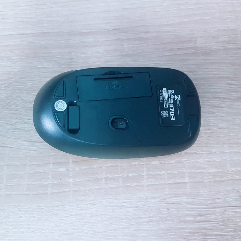 [Mã ELFLASH5 giảm 20K đơn 50K] Mouse R8 1703 (KD) đen , Chuột máy tính không dây R8 1703