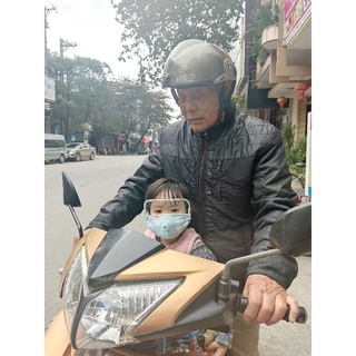 khẩu trang trẻ em