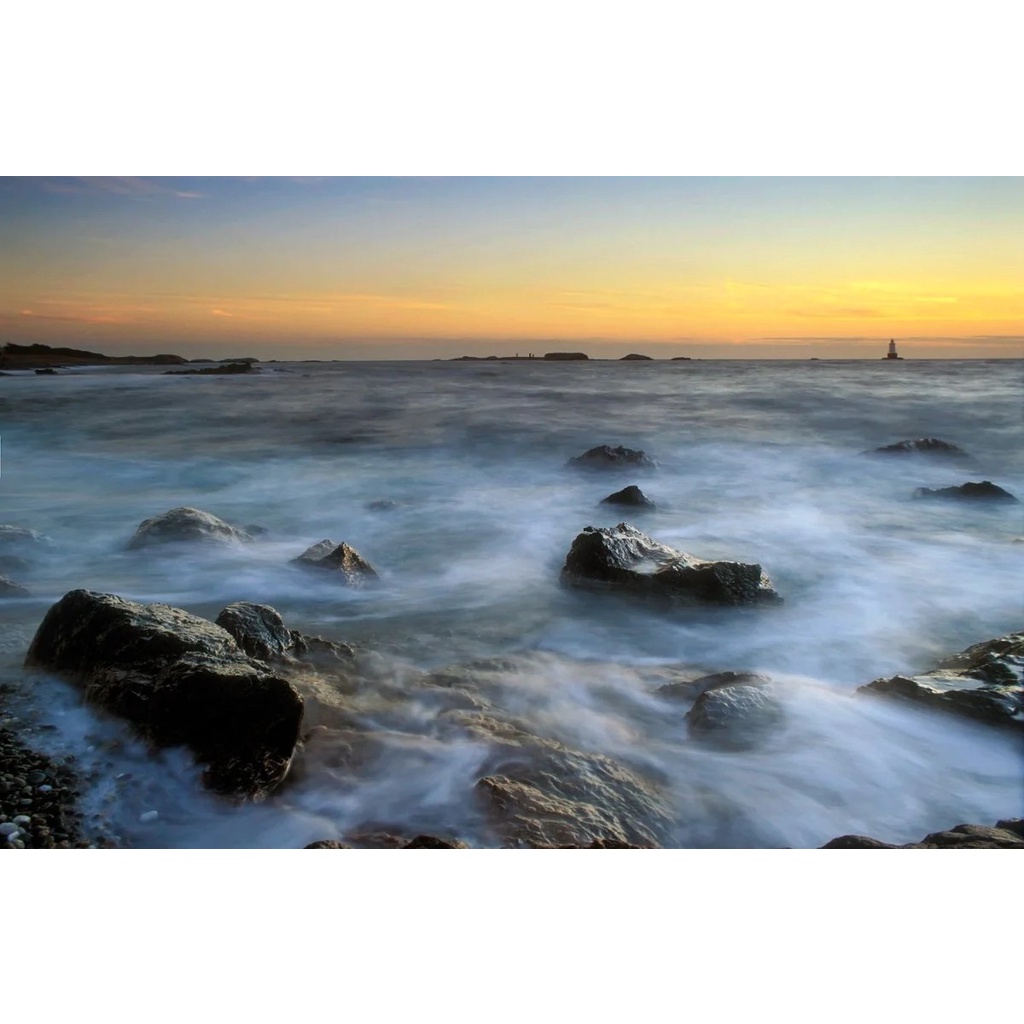 Phim Fujichrome Velvia ISO 50, Màu Color Reversal, 135/35mm x 36 Kiểu, In Date Cho Máy Chụp Ảnh Film - LIIQ Flash