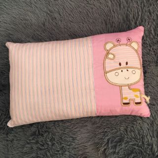 Gối mátxa trẻ em