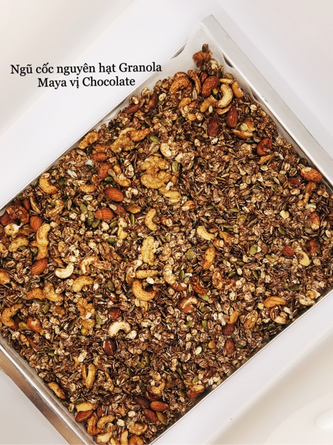 1KG GRANOLA MAYA - VỊ DARK CHOCOLATE (Các loại hạt :Óc chó, hạnh nhân, hạt dẻ cười, bí xanh, hướng dương, cranberry,.)