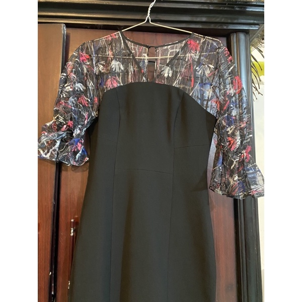 đầm đen phối lưới elise S