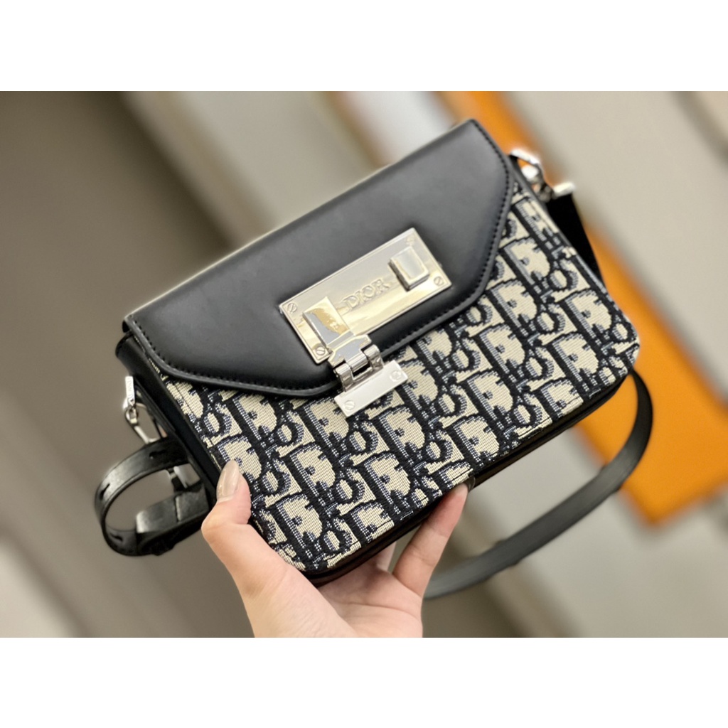 Túi Dior* da bò