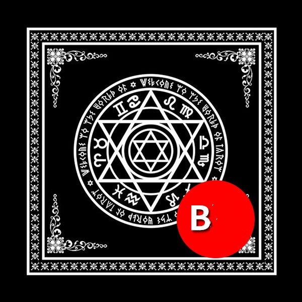 Khăn trải bài tarot/ Tarot Black Triquetra 48*48cm