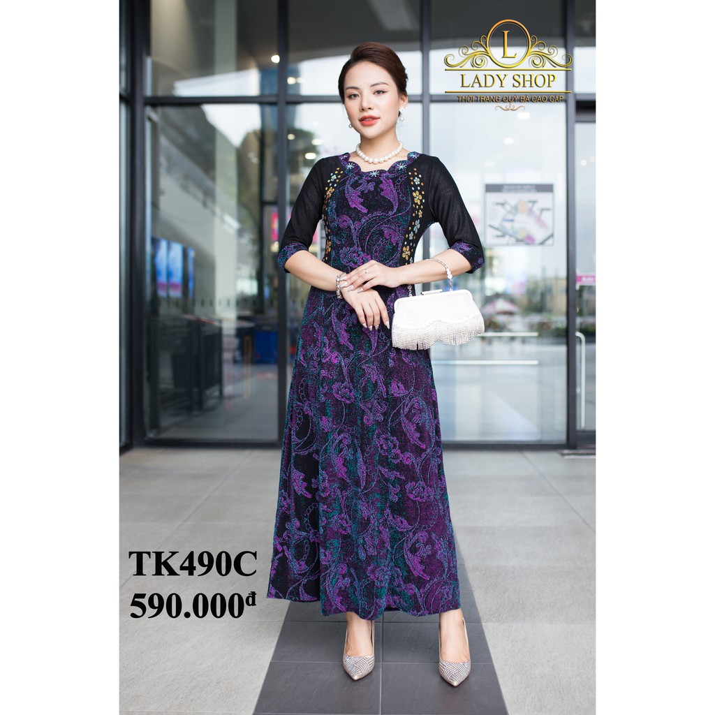 VÁY TRUNG NIÊN - ĐẦM TRUNG NIÊN CAO CẤP - THỜI TRANG TRUNG NIÊN - LADYSHOP - Maxi nhũ sườn đen cành hoa đỏ đính đá TK490 | BigBuy360 - bigbuy360.vn