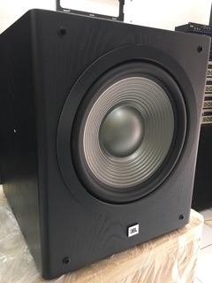 Súp điện JBL 260P